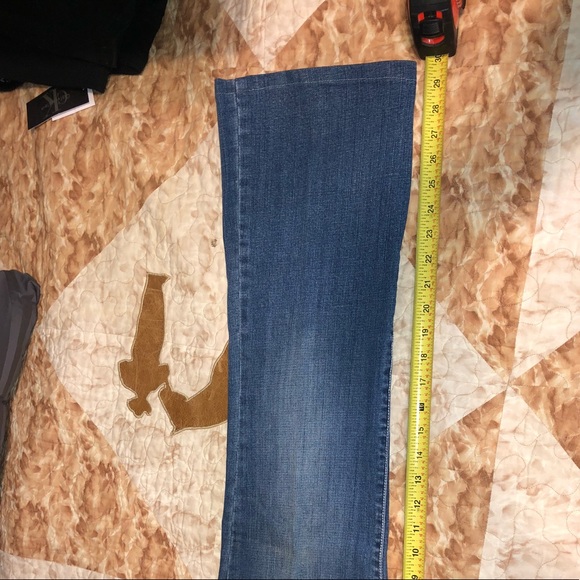 Grace in LA jeans - Picture 4 of 8